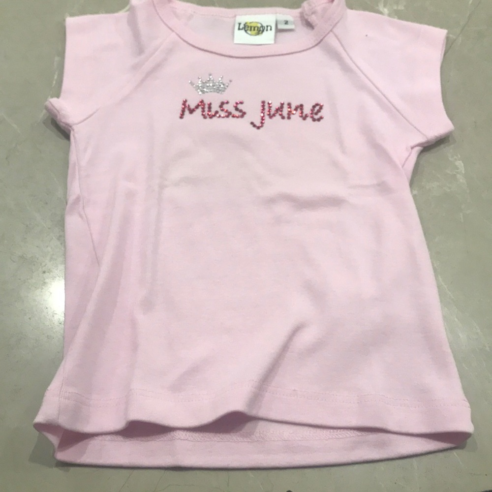 Lemon size 2 miss June tshirt. Never worn